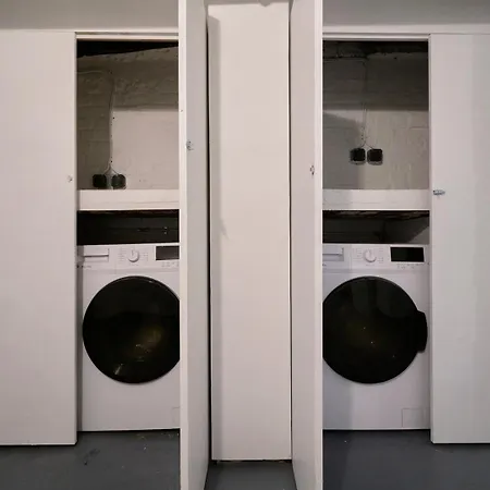 شقة Pour Deux En Mezzanine Avec Petit Balcon فيلنوف داسك