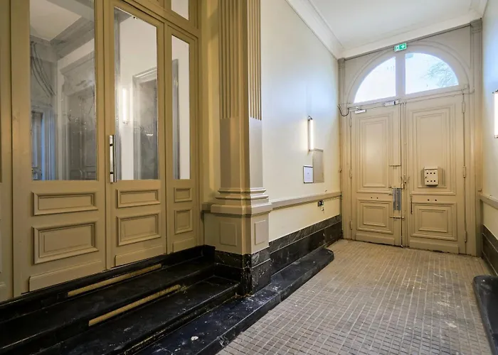 Appartement Pour Deux En Mezzanine Avec Petit Balcon Villeneuve-d'Ascq